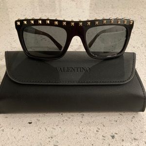 Authentic Valentino Rockstud sunglasses